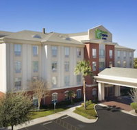 Holiday Inn Express Hotel  Suites Uvalde an IHG Hotel - Accommodation Los Angeles