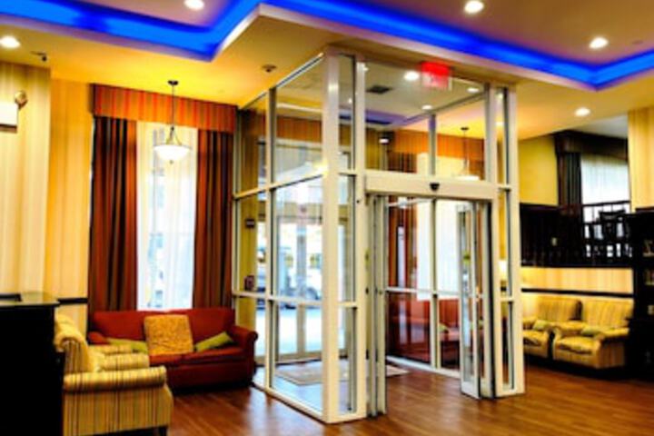 Queens County Inn & Suites - thumb 0