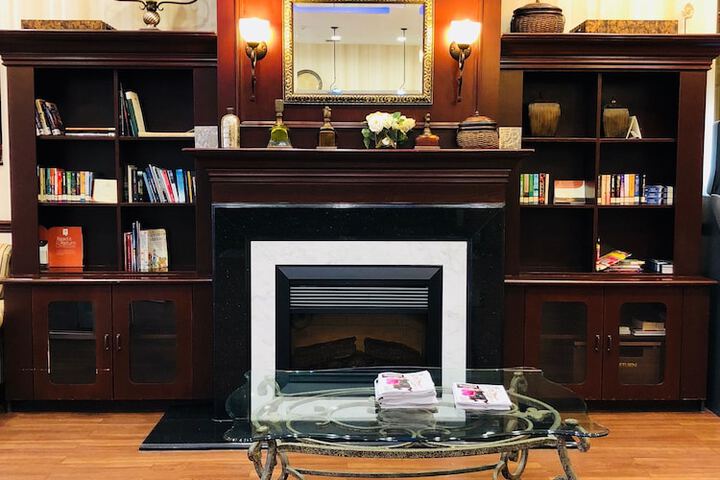 Queens County Inn & Suites - thumb 3