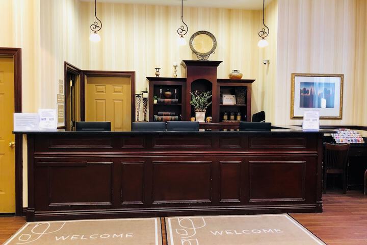 Queens County Inn & Suites - thumb 2