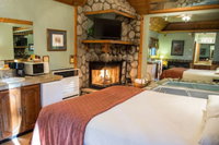 Sleepy Forest Cottages