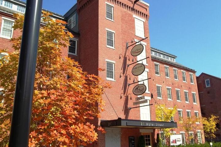 The Common Man Inn & Restaurant - thumb 7