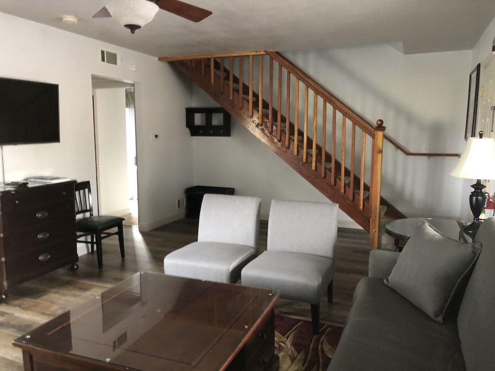 Bay Meadows Resort - thumb 4