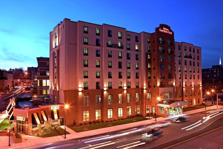 Hilton Garden Inn Worcester - thumb 1
