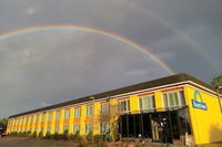 Days Inn by Wyndham Holland