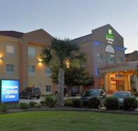 Holiday Inn Express Hotel  Suites Baton Rouge North an IHG Hotel - Accommodation Los Angeles