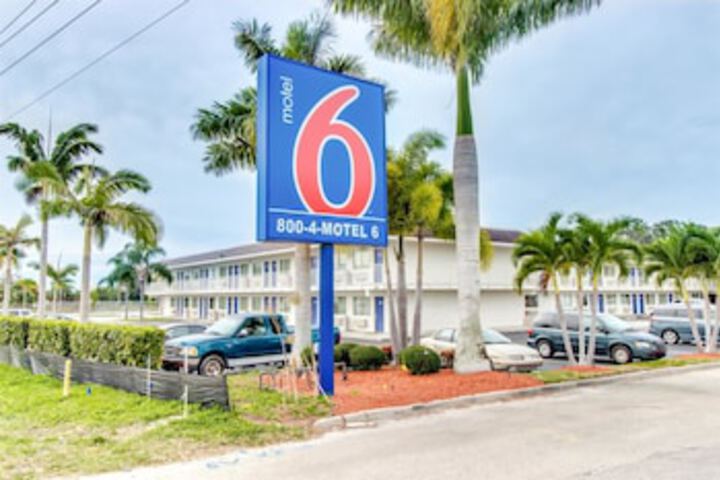Motel 6 Venice, FL - thumb 0
