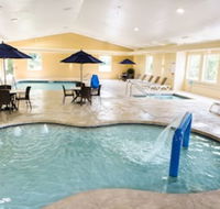 Comfort Suites Lake Geneva East - Accommodation Los Angeles