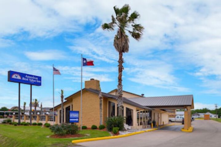 Americas Best Value Inn West Columbia - thumb 0