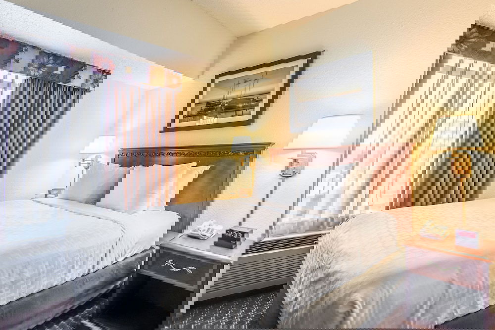 Clarion Suites At The Alliant Energy Center - thumb 6