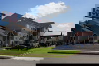 Best Western Plus Menomonie Inn  Suites