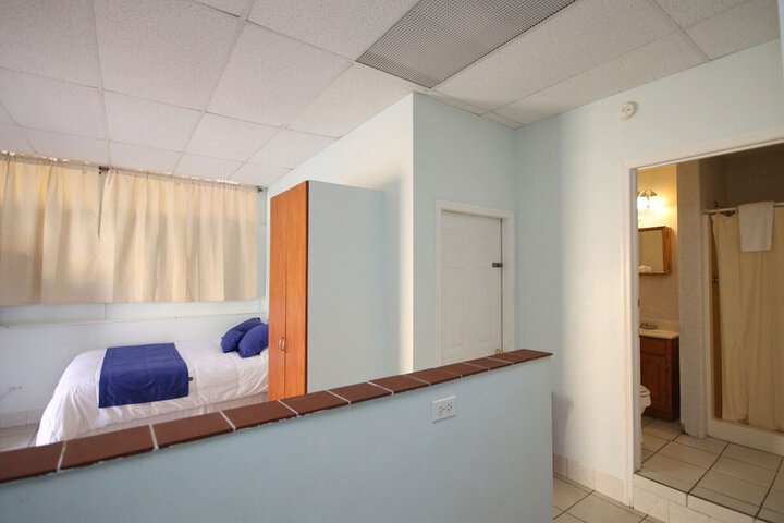 Sunset Cove Beach Resort - thumb 7