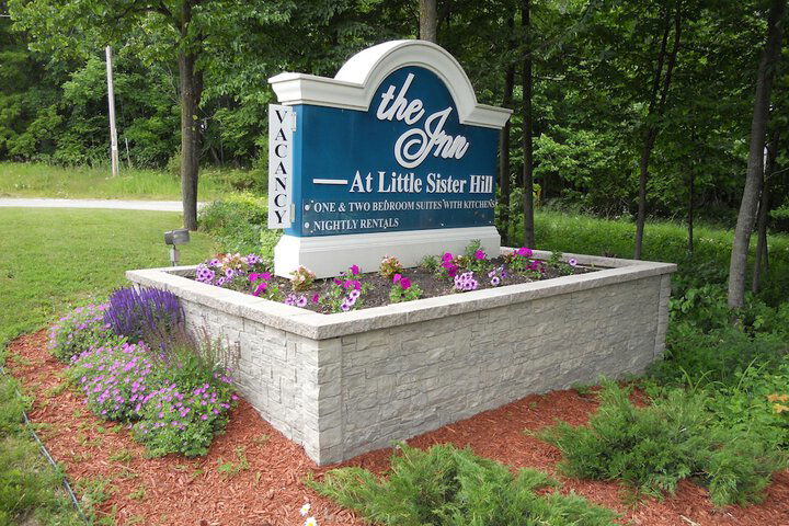 The Inn At Little Sister Hill - thumb 3