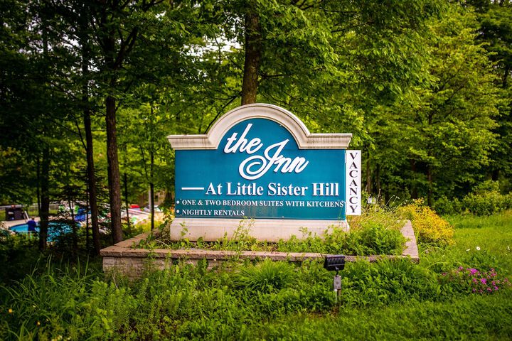 The Inn At Little Sister Hill - thumb 5