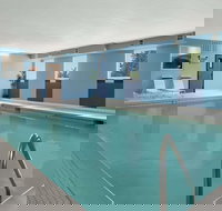 Days Inn  Suites by Wyndham Romeoville - Accommodation Los Angeles