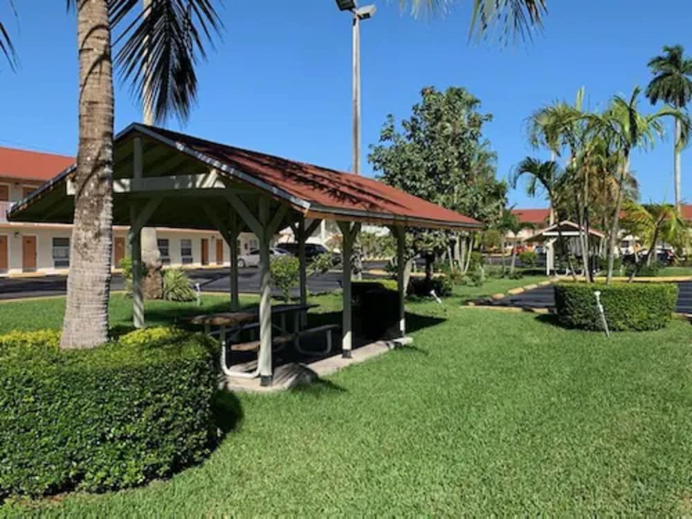 Fairway Inn Florida City Homestead Everglades - thumb 1