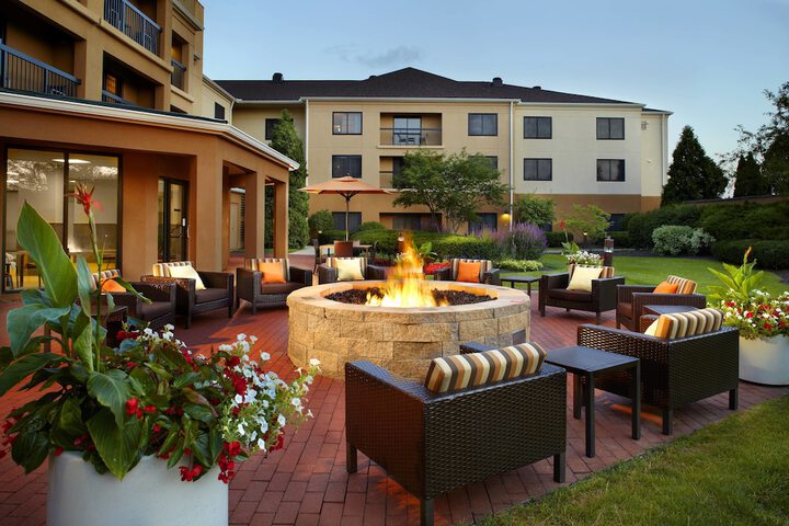 Courtyard By Marriott Columbus Airport - thumb 5