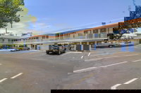 Motel 6 Simi Valley CA