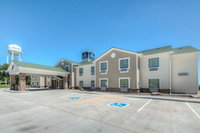 Holyoke Co Accommodation Los Angeles