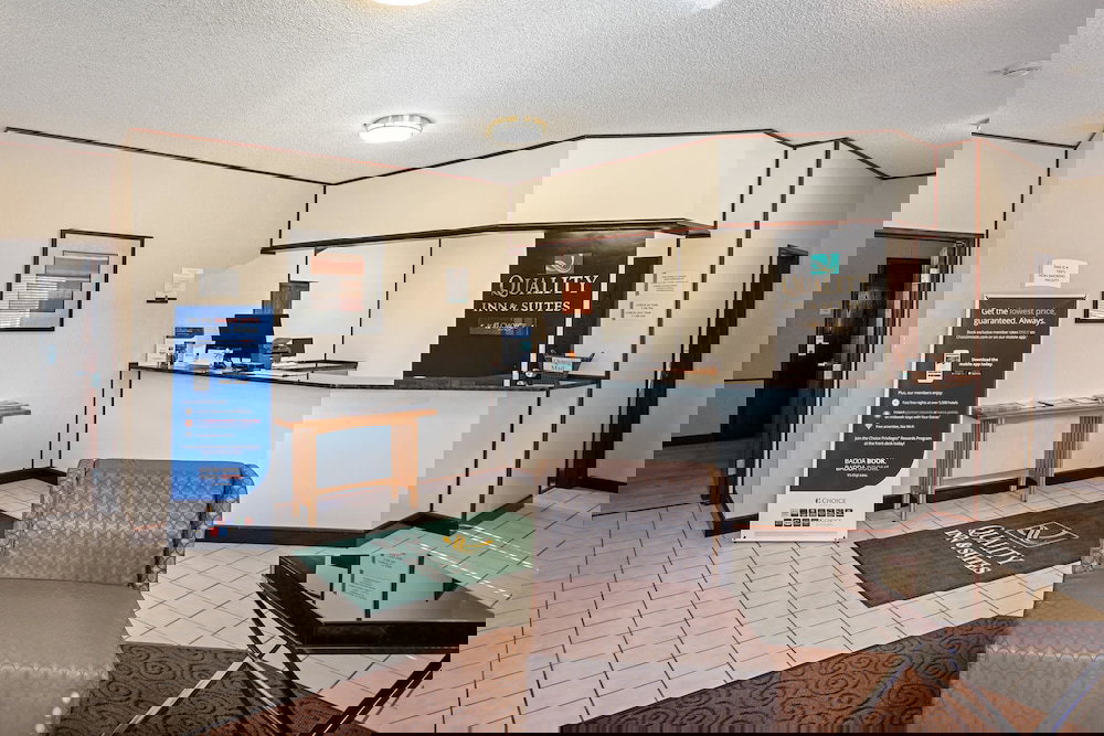 Quality Inn - thumb 2