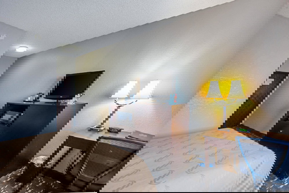 Quality Inn - thumb 4