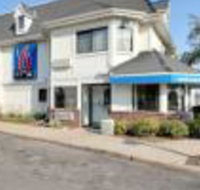 Motel 6 Milwaukee West Brookfield - Accommodation Los Angeles