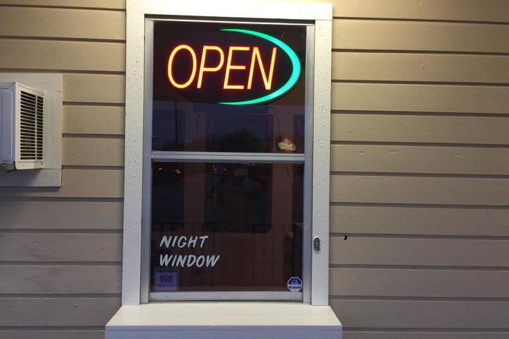 Knights Inn George West - thumb 2