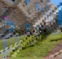 Comfort Suites - Accommodation Los Angeles