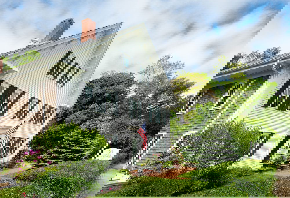 The Inn At Yarmouth Port - thumb 2