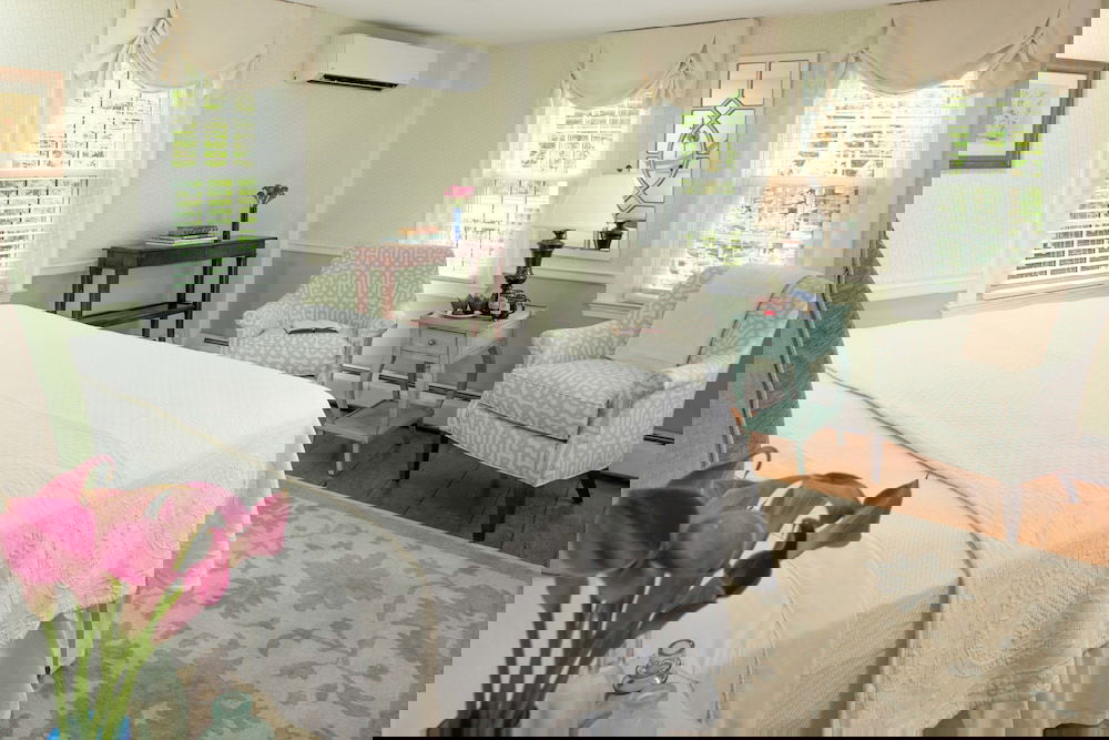 The Inn At Yarmouth Port - thumb 5