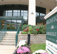 ExecuStay at Cambridge Park - Accommodation Los Angeles