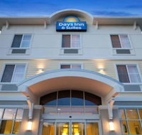 Days Inn  Suites by Wyndham Altoona - Accommodation Los Angeles