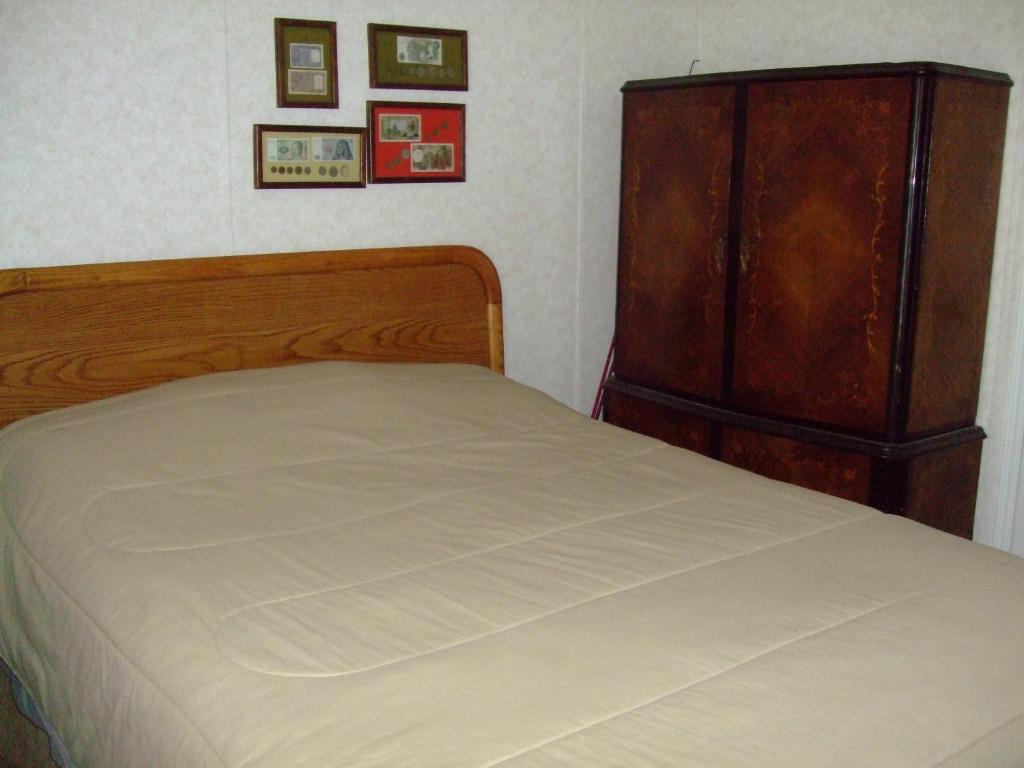 Rainbow House - thumb 4