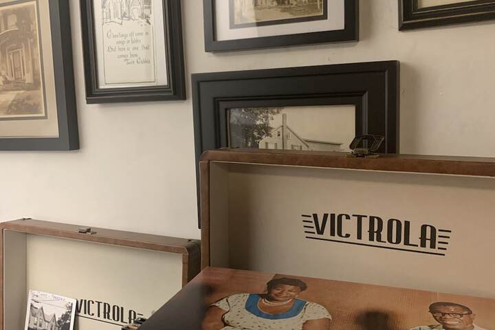 Twin Gables Of Woodstock - thumb 6