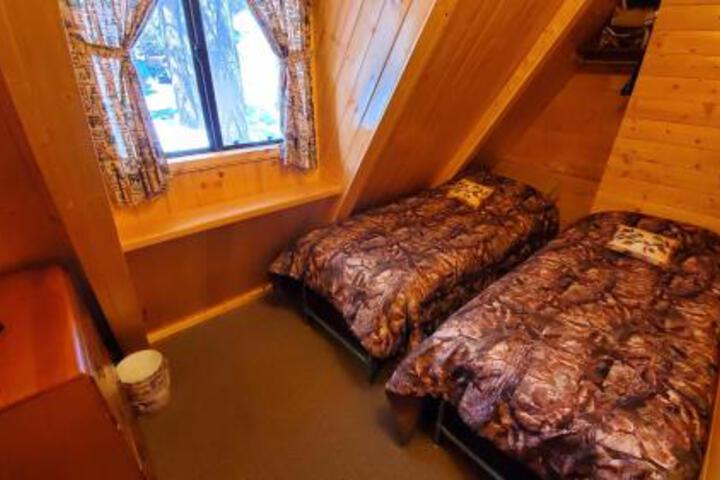 Reverse Creek Lodge - thumb 3