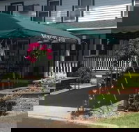 Baumann's Brookside Resort - Accommodation Los Angeles