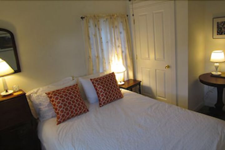 Austin Street Inn - thumb 4