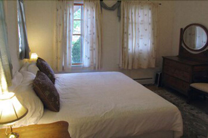 Austin Street Inn - thumb 5