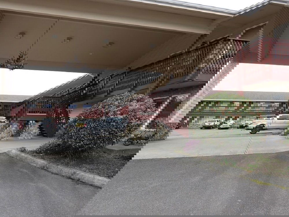 Mill Village Motel - thumb 1