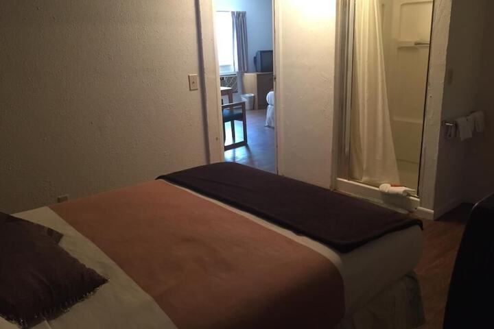 The Brookside Motel - thumb 6