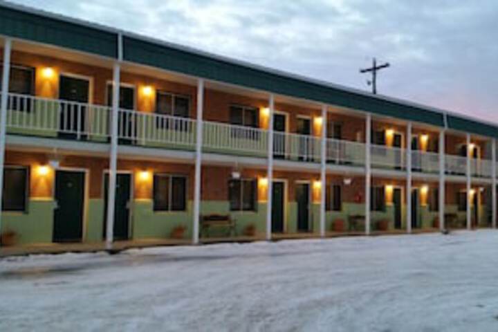 King's Inn - thumb 0