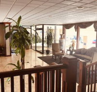 Days Inn by Wyndham Hollywood Near Universal Studios - Accommodation Los Angeles