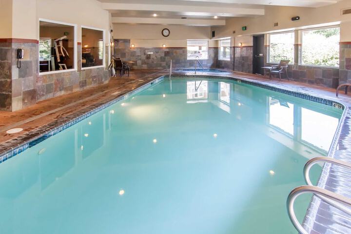 Comfort Inn & Suites Lincoln City - thumb 7