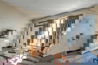 Ocean Crest Inn and Suites