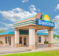 Days Inn by Wyndham Okemah - Accommodation Los Angeles