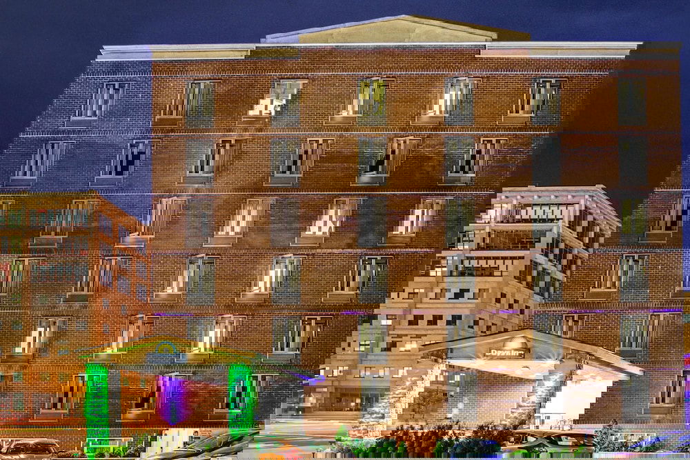 Days Inn By Wyndham Long Island City - thumb 3