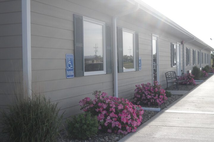 Sandhills Guest House Motel - thumb 1