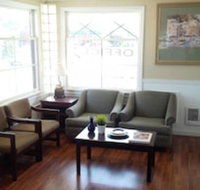 Holiday Lodge - Accommodation Los Angeles