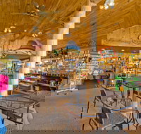 West Beach Resort - Accommodation Los Angeles