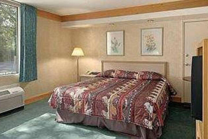 Elizabeth Inn Freeport - thumb 4